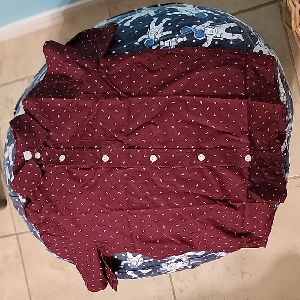 NEW. Children's Place Redwood M button up shirt